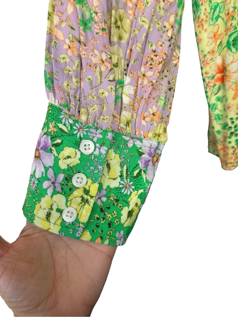 LOFT Green & Lavender Floral Button-Down Shirt - Picture 10 of 11